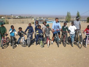 11. Mobiliät c Fahrräder für Afrika